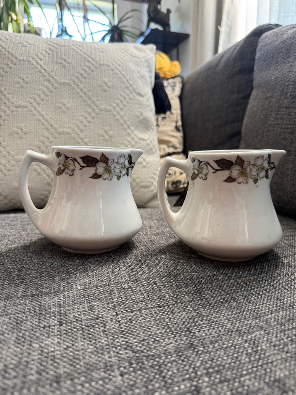 SHENANGO CHINA USA White Floral Ceramic Creamer Pitcher - Set of 2